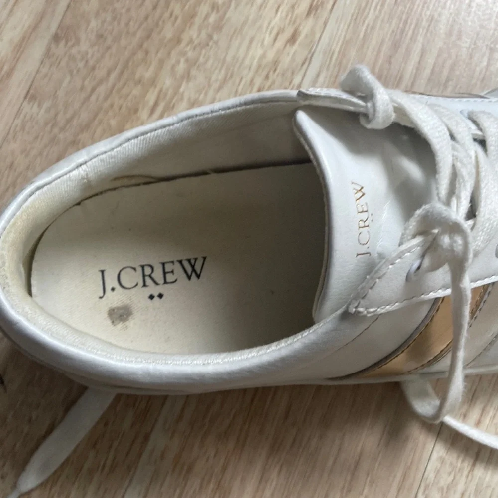 J. Crew New Road Trip Sneakers With Stripe Size 9
